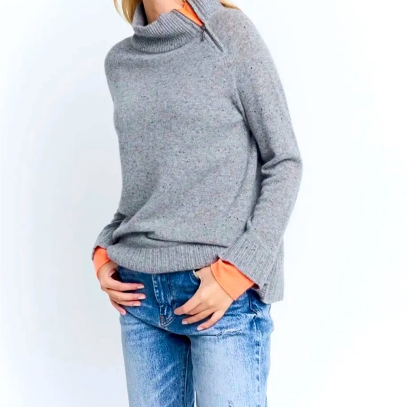 Lisa Todd Sweaters - Lisa Todd Women's Gray Zip Turtleneck Long Sleeve 100% Cashmere Sweater Medium